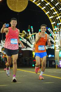 BIB: 44582, 00000, 43036
                            <button type="button" onclick="openModal(22811434)" class="btn btn-primary btn-sm float-right btn-popup" data-toggle="modal" data-target=".modal-high-quality">
                        <i class="fas fa-shopping-cart"></i> Add to Cart
                    </button>
                                            <button type="button" onclick="isThisMe(22811434, true)" class="btn btn-success btn-sm float-right btn-popup btn-isme hidden" data-toggle="tooltip" data-placement="bottom" title="นี่คือรูปของคุณใช่ไหม คลิกที่นี่เพื่อเอาเข้าอัลบั้ม">
                        <i class="fas fa-plus"></i> Add to album
                    </button>
                    <button type="button" onclick="isThisMe(22811434, false)" class="btn btn-warning btn-sm float-right btn-popup btn-isnotme hidden">
                        <i class="fas fa-ban"></i> Remove from album
                    </button>